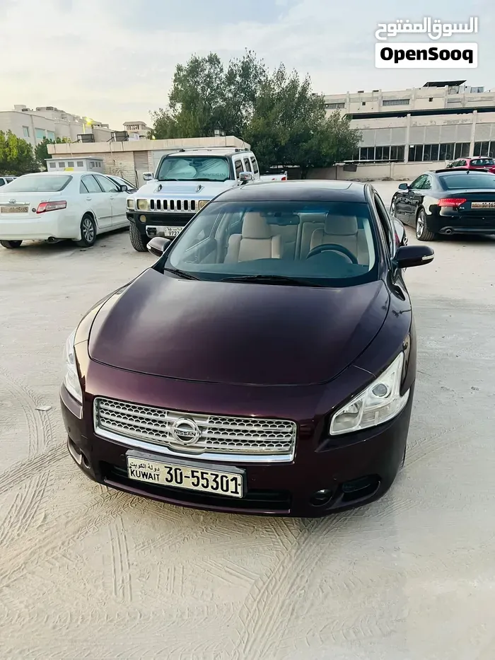 Nissan Maxima