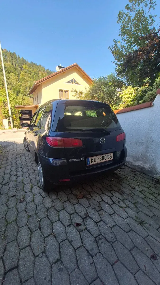 Mazda Mazda2