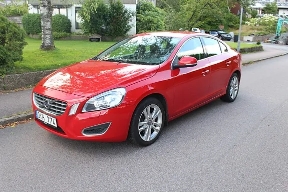 Volvo S60 2012 photo 3