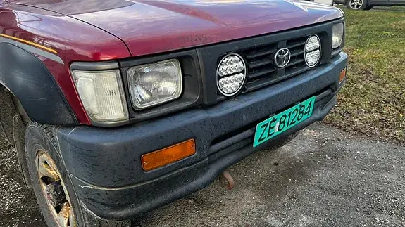 Toyota Hilux 1994 photo 5