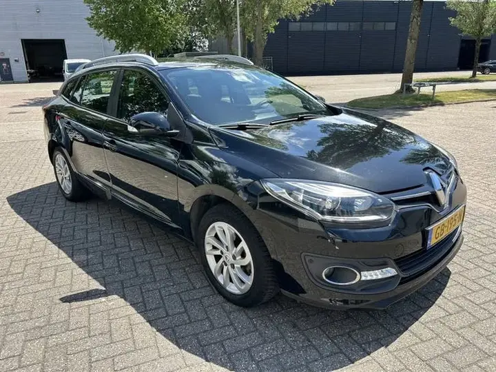 Renault Mégane 2014 photo 3