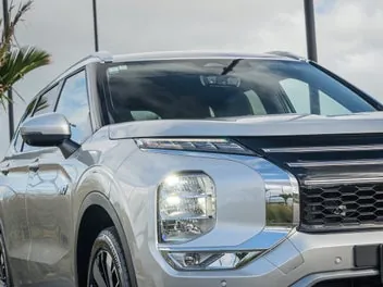 Mitsubishi Outlander 2026 photo 4