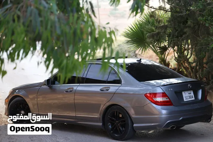 Mercedes-Benz C-Class 2014 photo 4