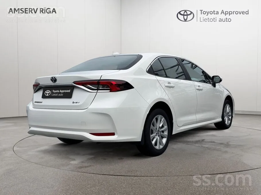 Toyota Corolla 2025 photo 2