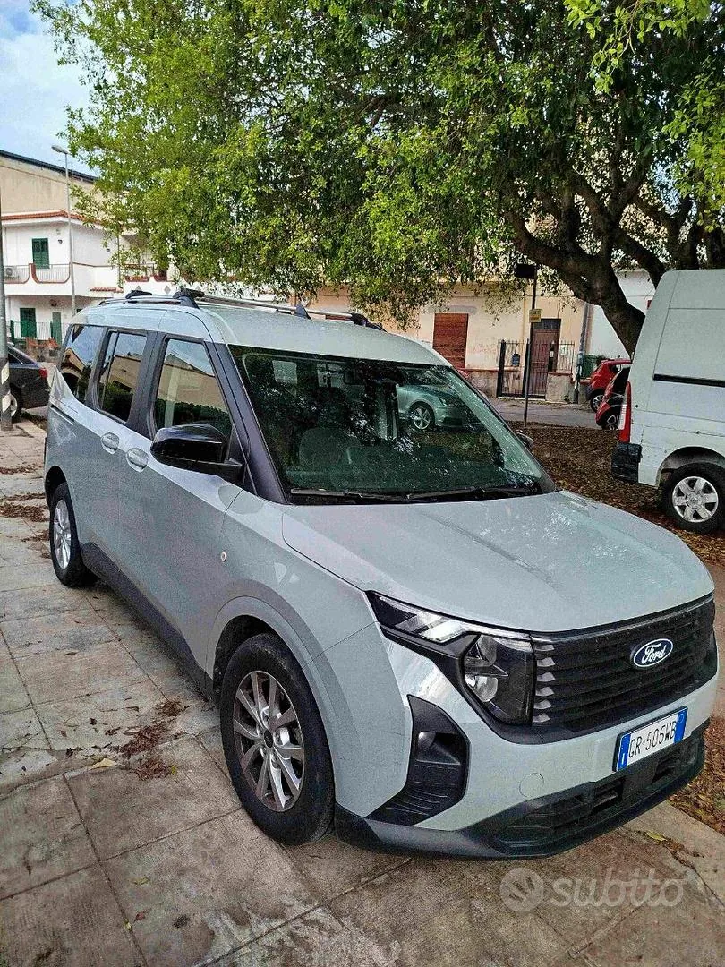 Ford Tourneo Courier 2024 photo 2