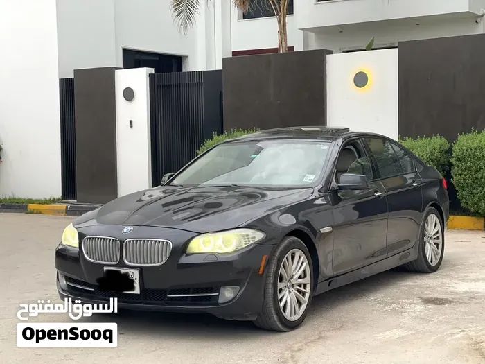 BMW 5 Series 2013 photo 2