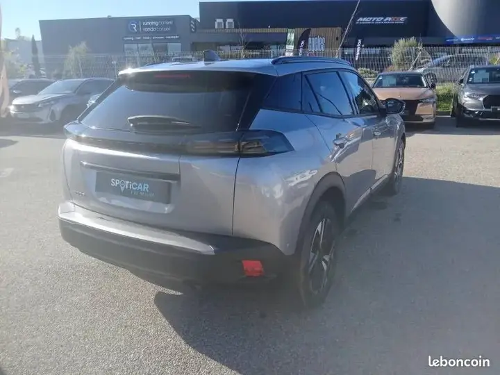 Peugeot 2008 2024 photo 5