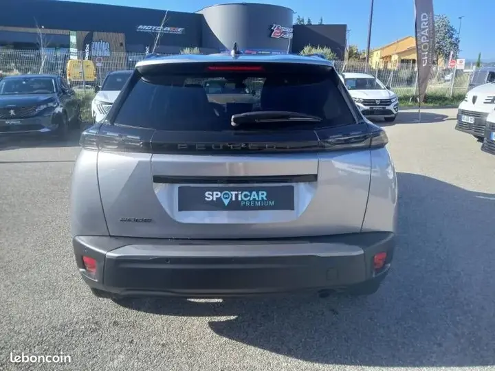 Peugeot 2008 2024 photo 4