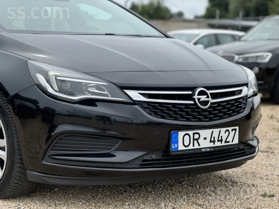 Opel Astra 2017 photo 3