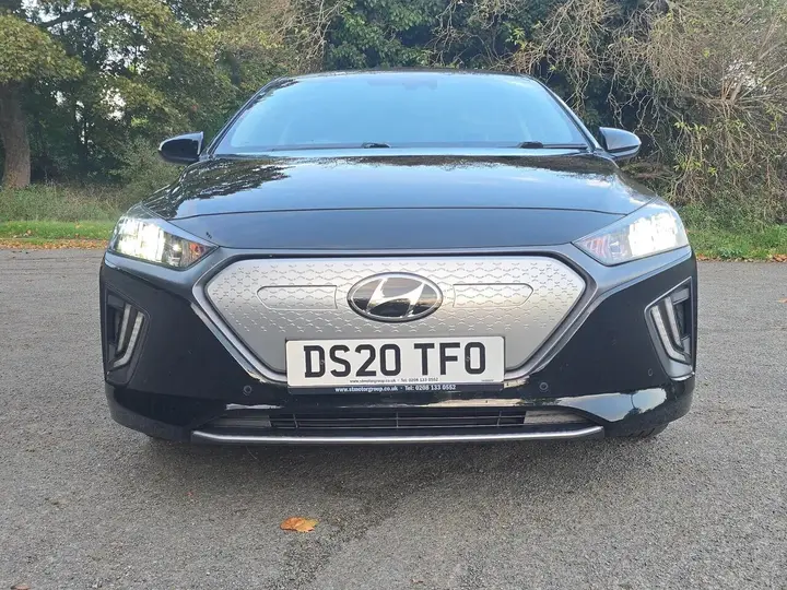 Hyundai Ioniq 2020 photo 2