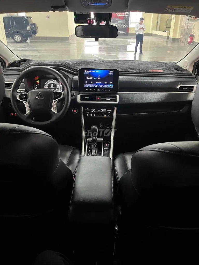Mitsubishi Xpander Cross 2025 photo 2