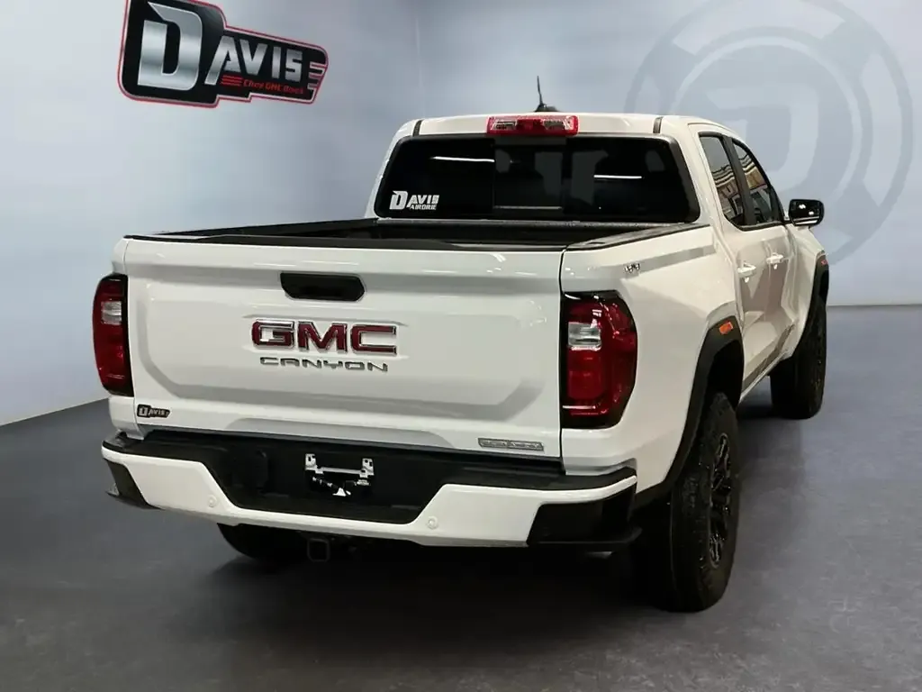 GMC Canyon 2026 photo 5
