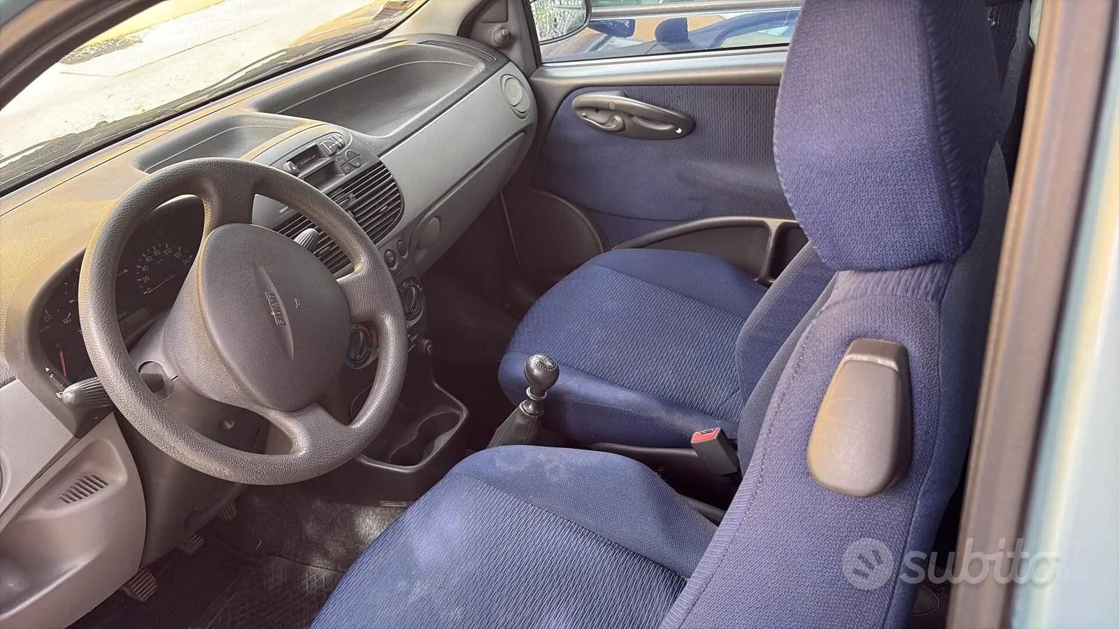 Fiat Punto 2003 photo 4