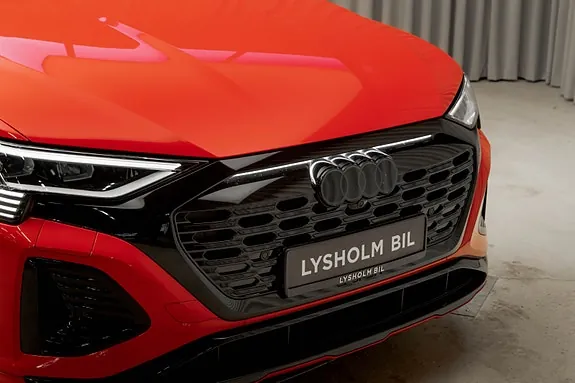Audi Q8 E-Tron 2024 photo 4