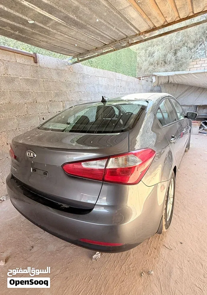 Kia Forte 2014 photo 2