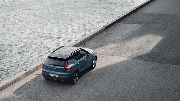 Volvo Xc40 2023 photo 3