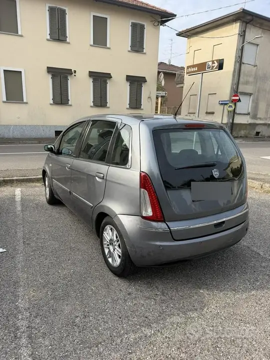 Lancia Musa 2008 photo 2