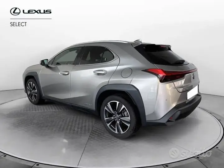 Lexus Ux 2019 photo 4