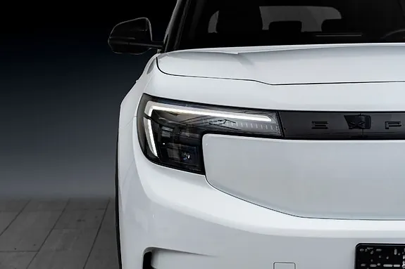 Ford Explorer 2026 photo 4