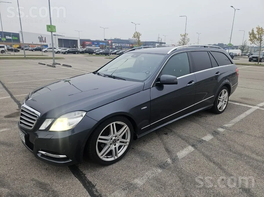 Mercedes-Benz E220