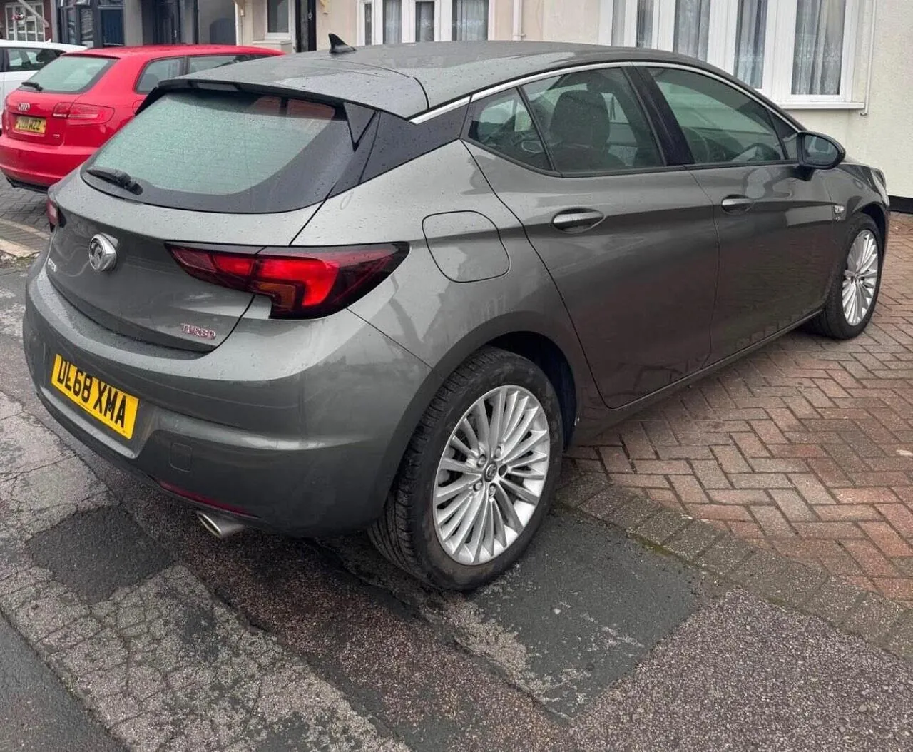 Vauxhall Astra 2019 photo 2