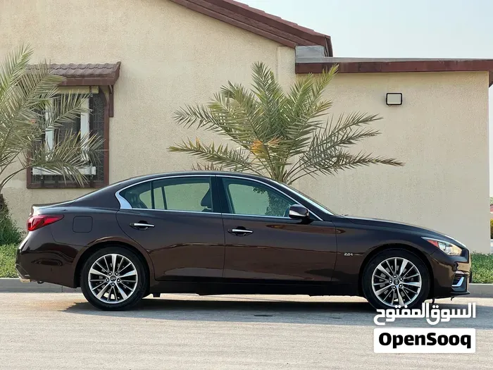 Infiniti Q50 2018 photo 3