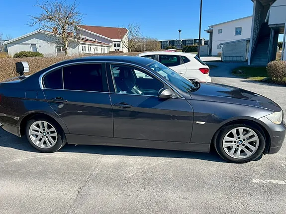 BMW 325I