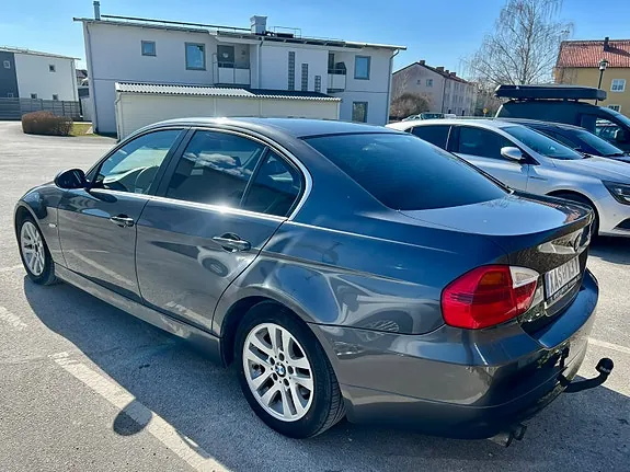 BMW 325I 2006 photo 4