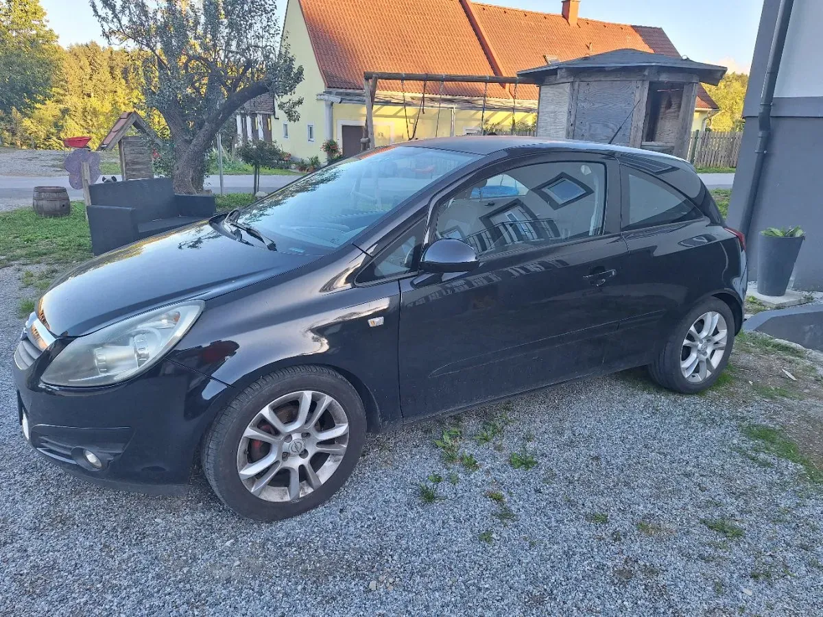 Opel Corsa 2008 photo 2