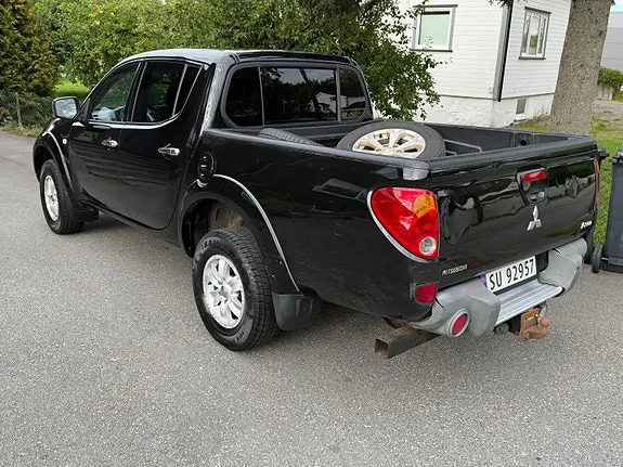 Mitsubishi L200 2011 photo 5
