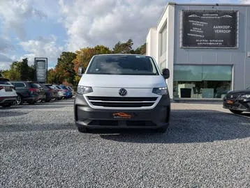 Volkswagen T7 Transporter 2025 photo 2