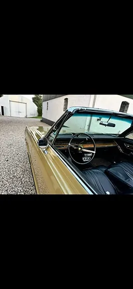 Chrysler Imperial 1968 photo 4