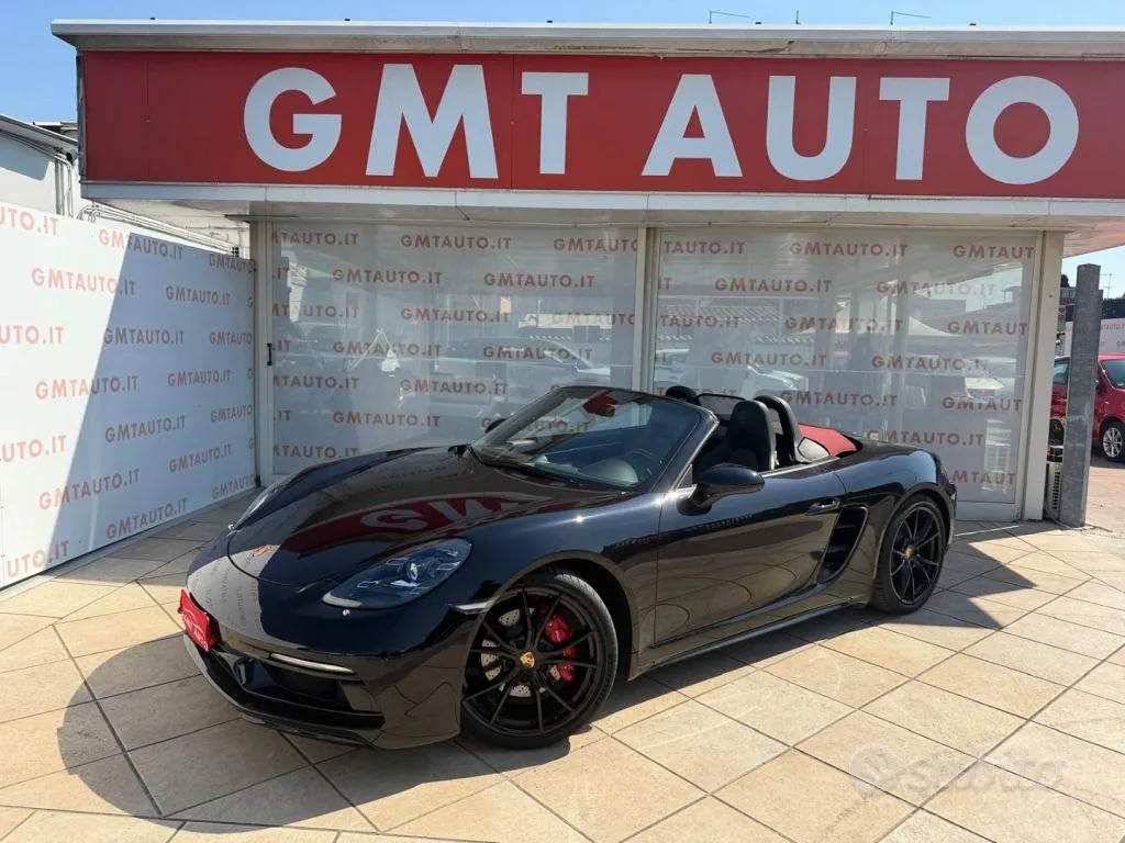 Porsche 718 Spyder