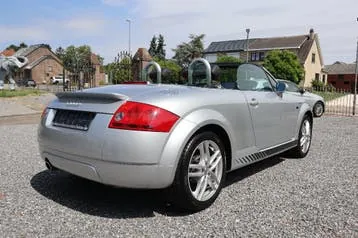 Audi Tt 2004 photo 3