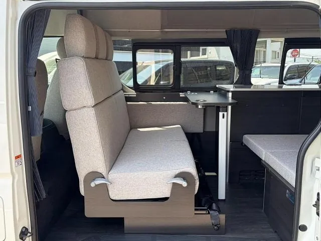 Toyota Hiace Bus 2026 photo 5