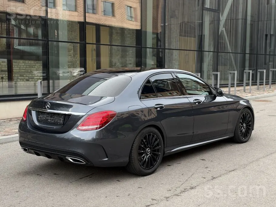 Mercedes-Benz C220 2016 photo 2