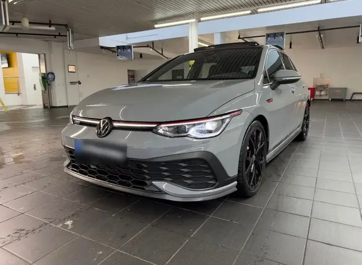 Volkswagen Golf Viii