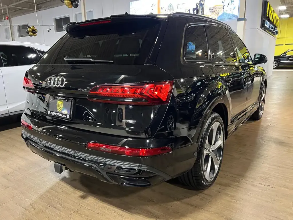 Audi Q7 2022 photo 5