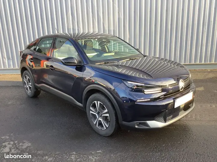 Citroen C4 2025 photo 3