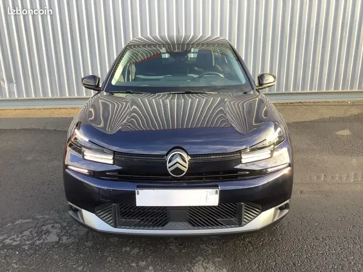 Citroen C4 2025 photo 2