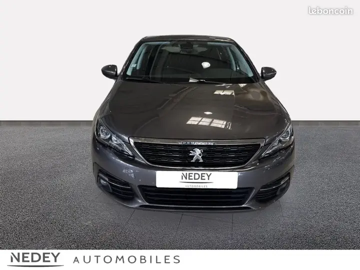 Peugeot 308 2021 photo 2