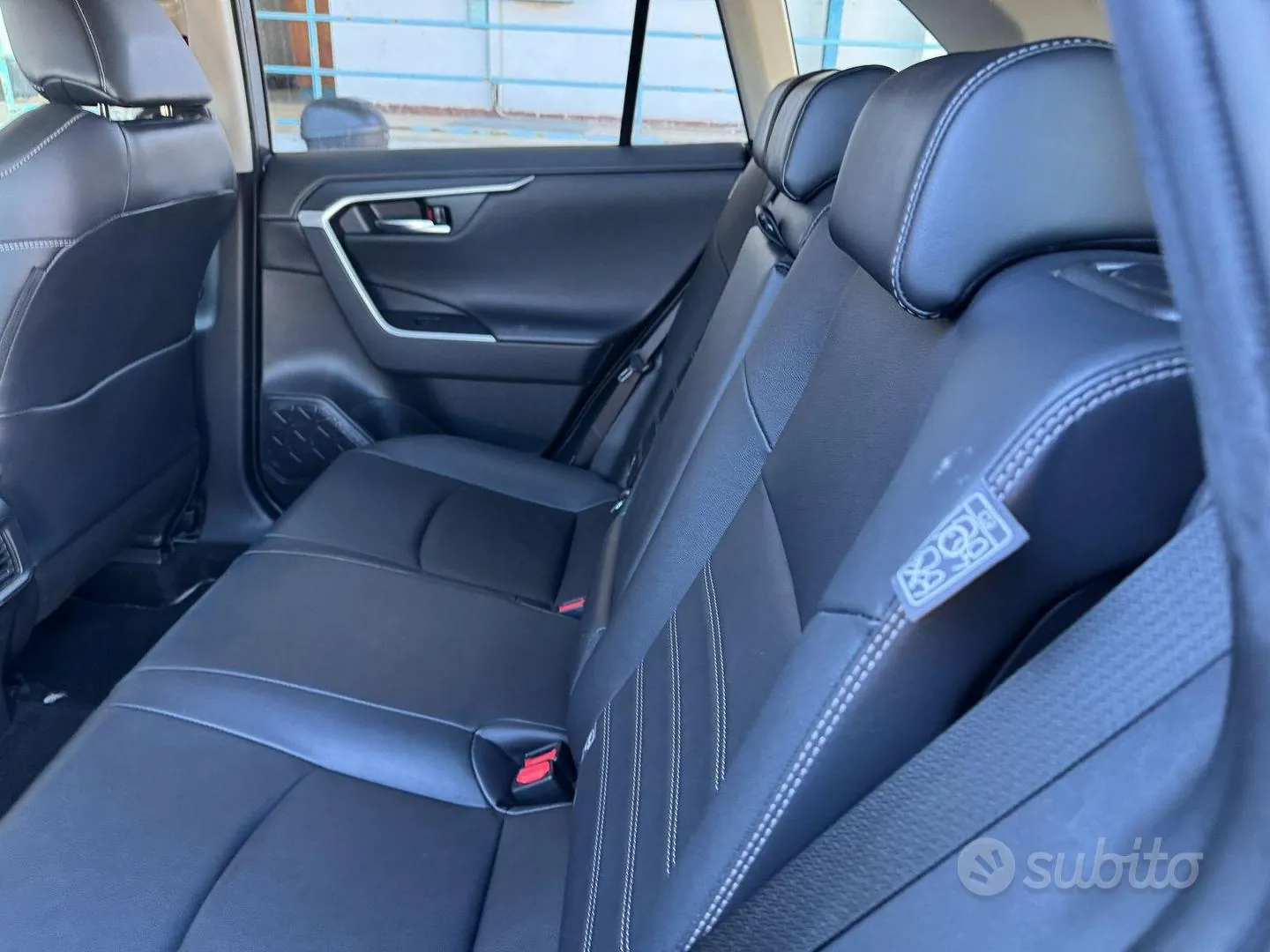 Toyota Rav4 2021 photo 2