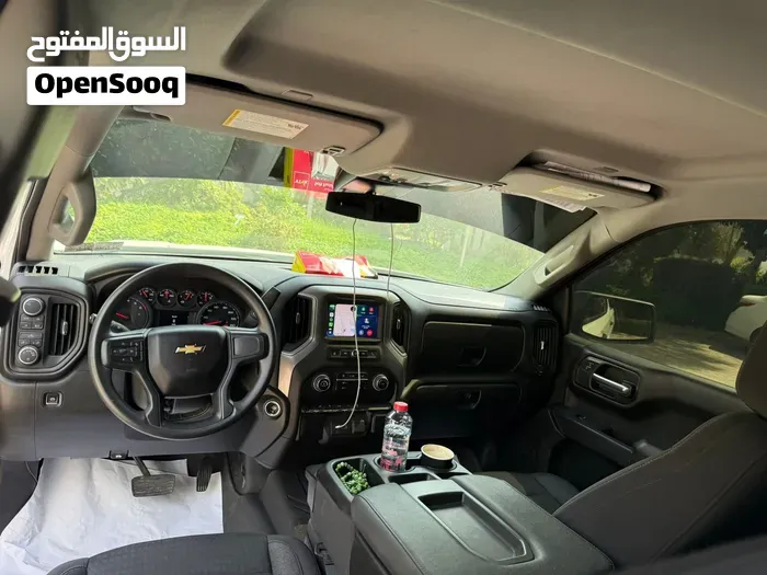 Chevrolet Silverado 1500 2024 photo 2