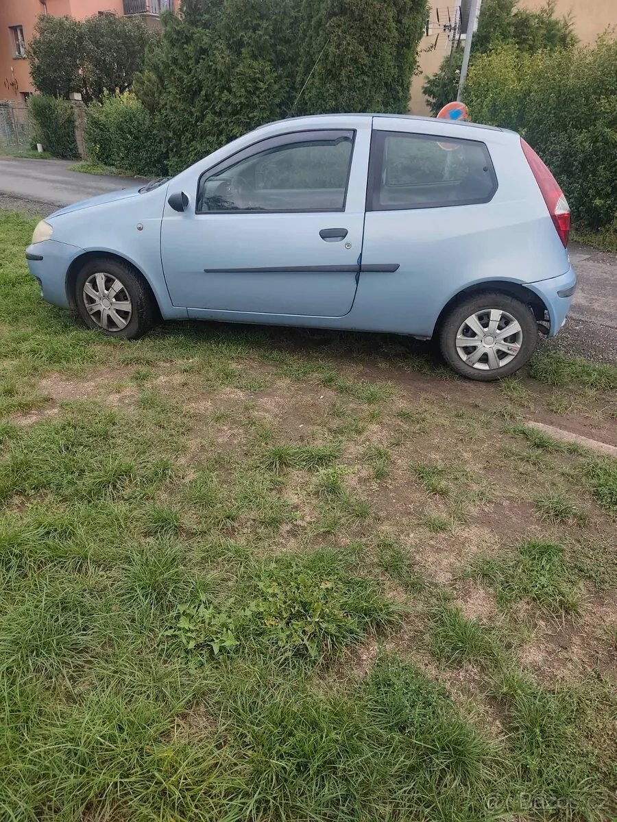 Fiat Punto 2004 photo 3