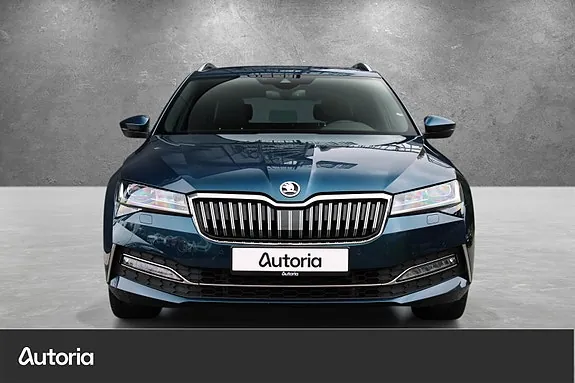 Skoda Superb 2023 photo 3