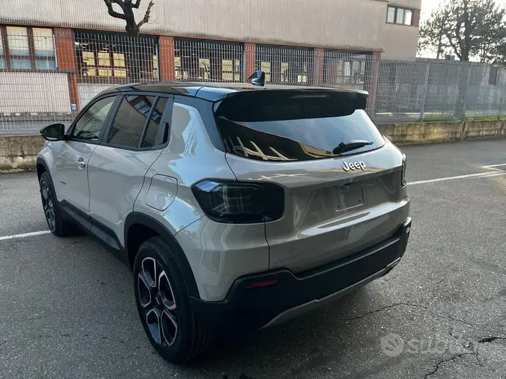 Jeep Avenger 2025 photo 4