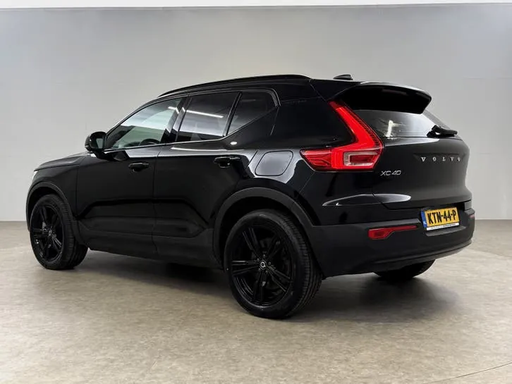 Volvo Xc40 2023 photo 3