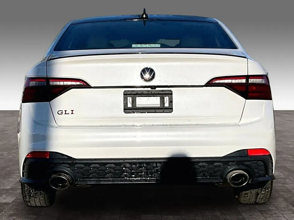 Volkswagen Jetta 2022 photo 4