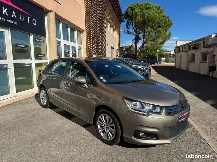 Citroen C4 2015 photo 3