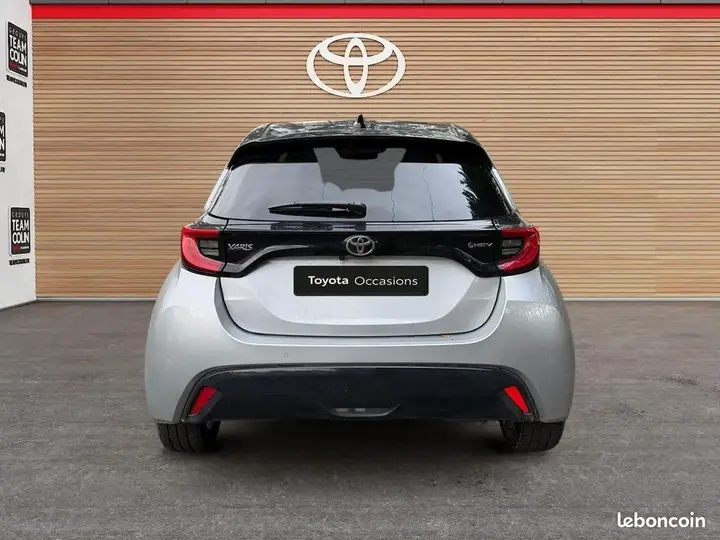 Toyota Yaris 2024 photo 4